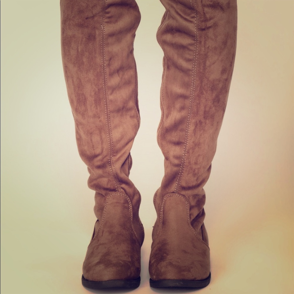 !NEW! 🎉 Thigh High Taupe Boots